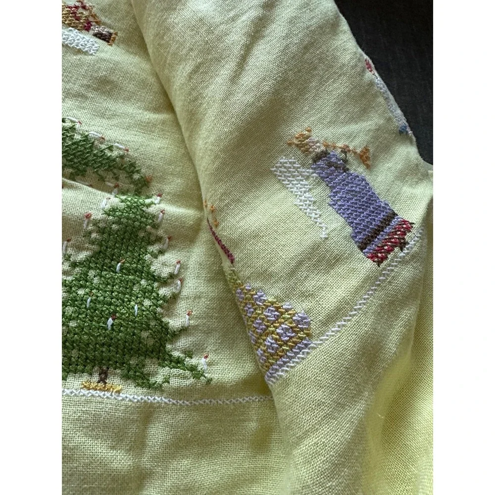 60's Vintage Hand Embroidered Cross Stitched  Christmas Table Cloth with Napkins